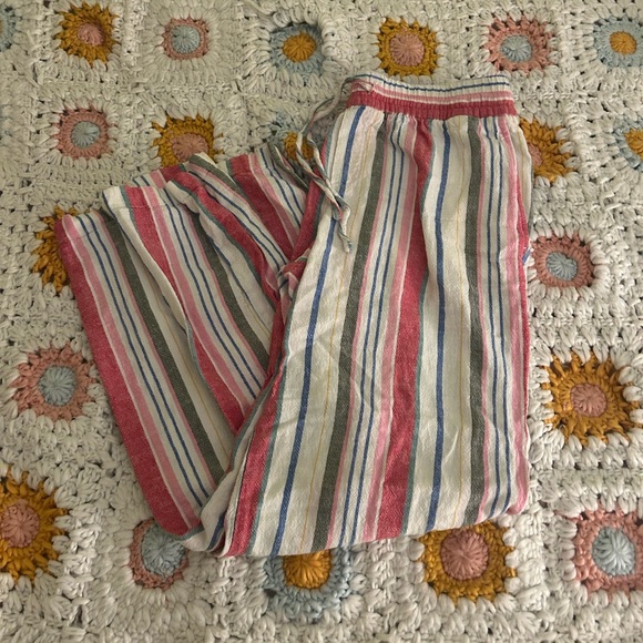 cute beach pants 🪸 - Picture 1 of 7